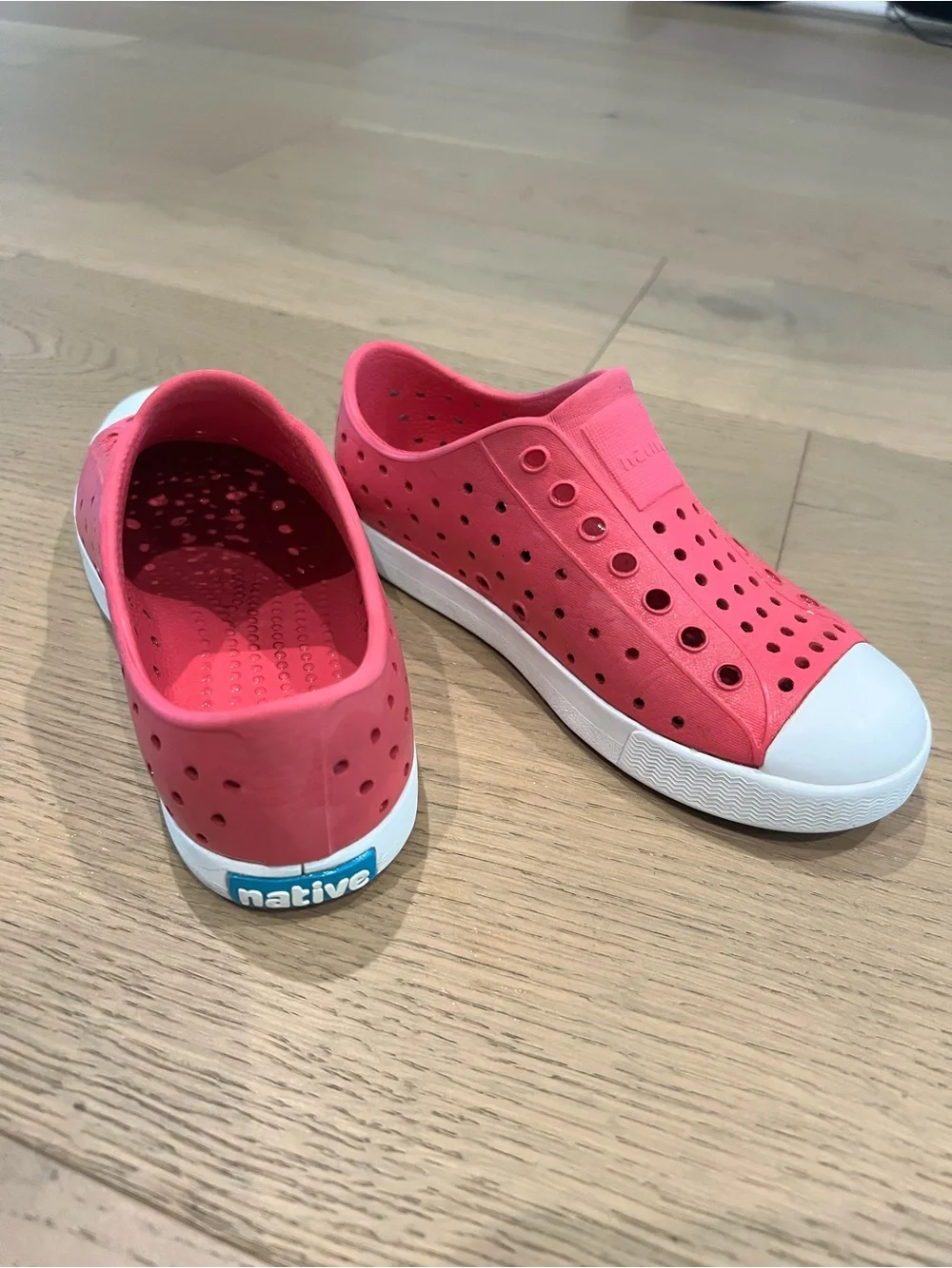 Native Jefferson Pink Slip-On Sneakers